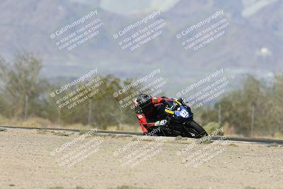 media/Nov-16-2025-Race Pace (Sun) [[8c5fa54630]]/Verified Riders/2-Turn 7 (945am)/